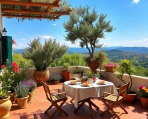 Mediterranes Flair auf der Terrasse: So holen Sie den Süden nach Hause